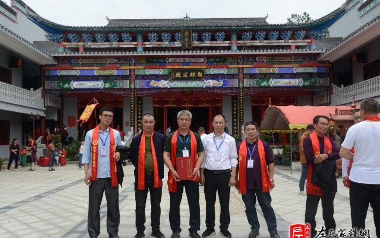 zuo_bd3611c9538b00d159dc4f.jpg