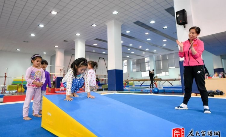 zuo_bf5496ff379c43e885def1.jpg