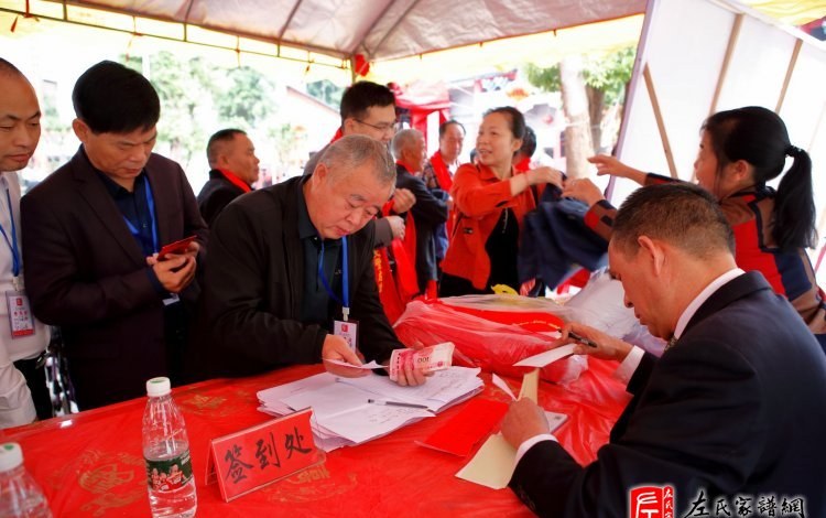 zuo_c50895c9f53d5e7d51a111.jpg