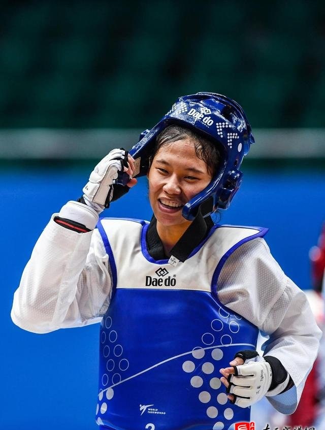 zuo_c9bafe73d18f5a3ed566a1.jpg