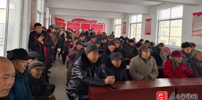 zuo_d886332382bf544384e51b.jpg