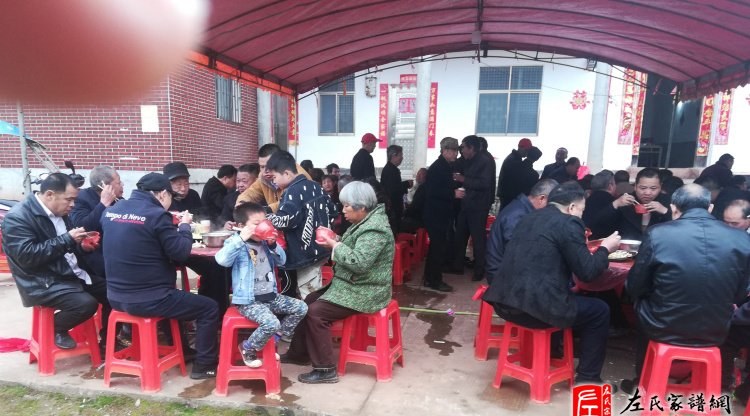 zuo_df99be7cf6112e5ecb1c53.jpg