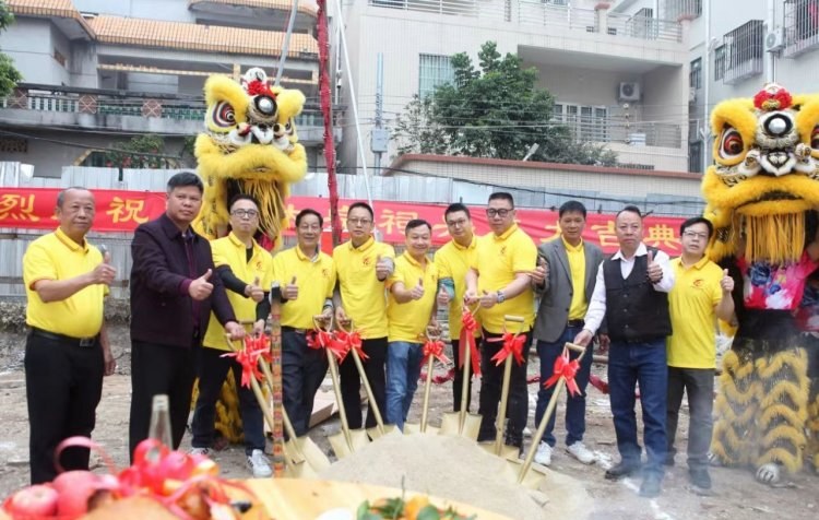 zuo_ea048395597364db781757.jpg