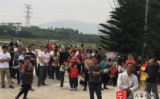 zuo_f30b69ae4b42dcadefe598.jpg