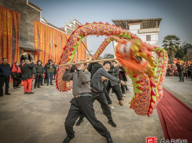 zuo_fbf88da0a0495372eb528f.jpg