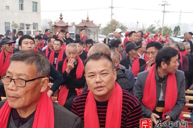 zuo_fc5063e44e28d8b7d583c0.jpg